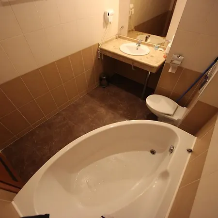 Aparthotel Poseidon - Menada
